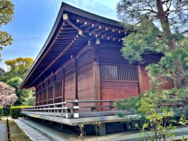 Shinyosha, Shinden-style building